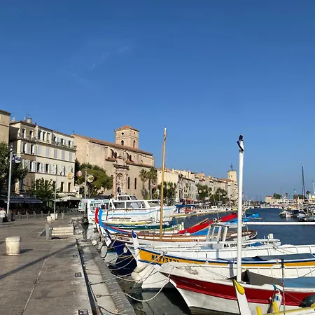 Quai N3 Studio, Parking, Vieux Port De * La Ciotat