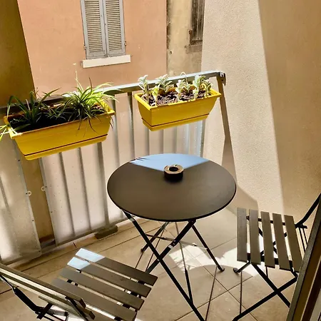 Quai N3 Studio, Parking, Vieux Port De