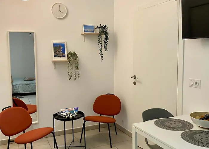 Apartment Quai N3 Studio, Parking, Vieux Port De *